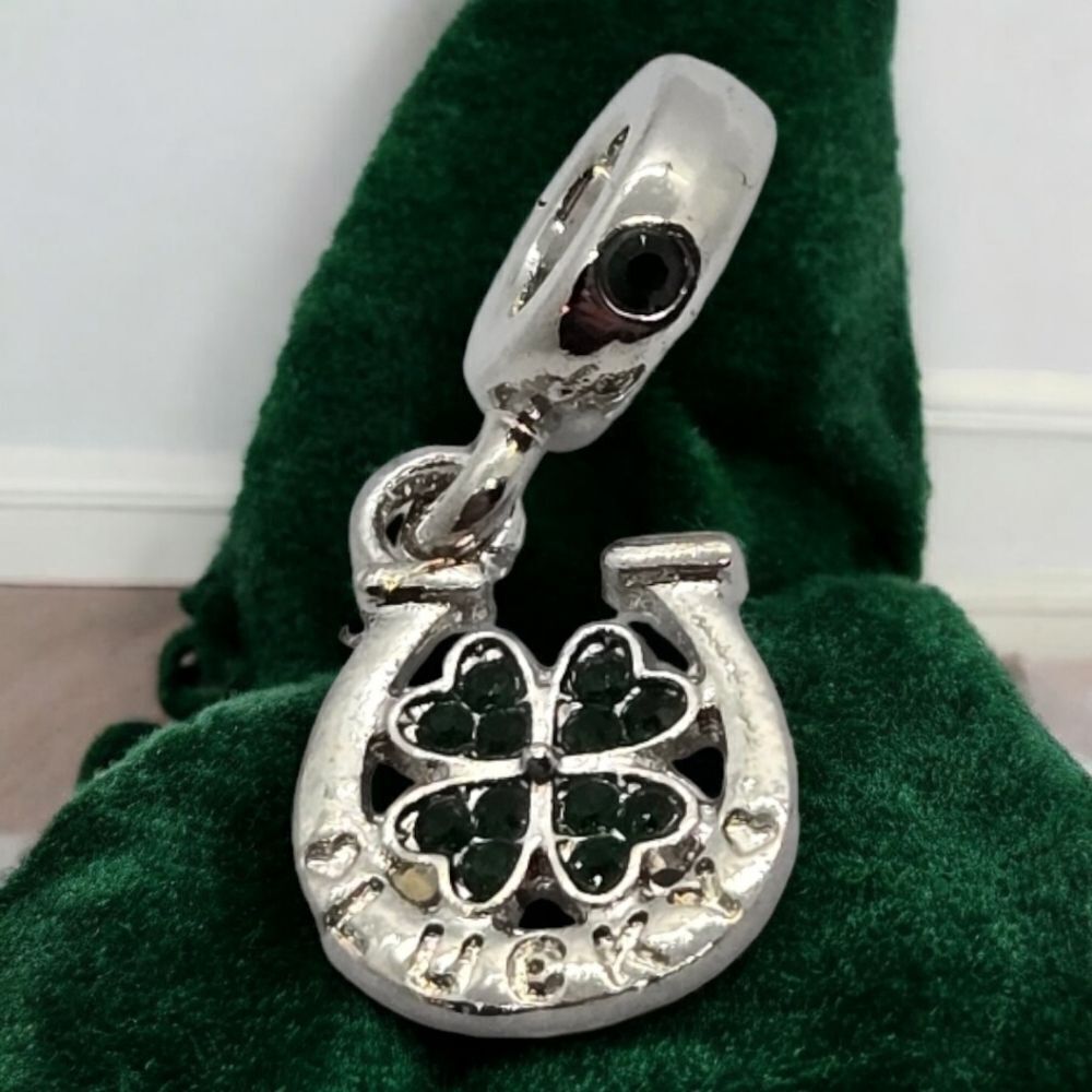LUCKY Green Shamrock St Patrick's Day 3D Bracelet Charm Silver Jewelry Ireland